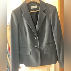 Calvin Klein gray suit jacket. Size 12